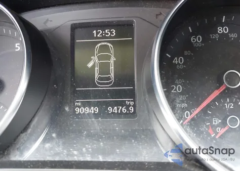 2017 Volkswagen Passat 1.8T S z USA, uszkodzony, nr VIN 1VWAT7A32HC008766